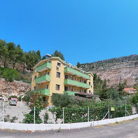 Hotel Bolonja Shëngjin エクステリア 写真